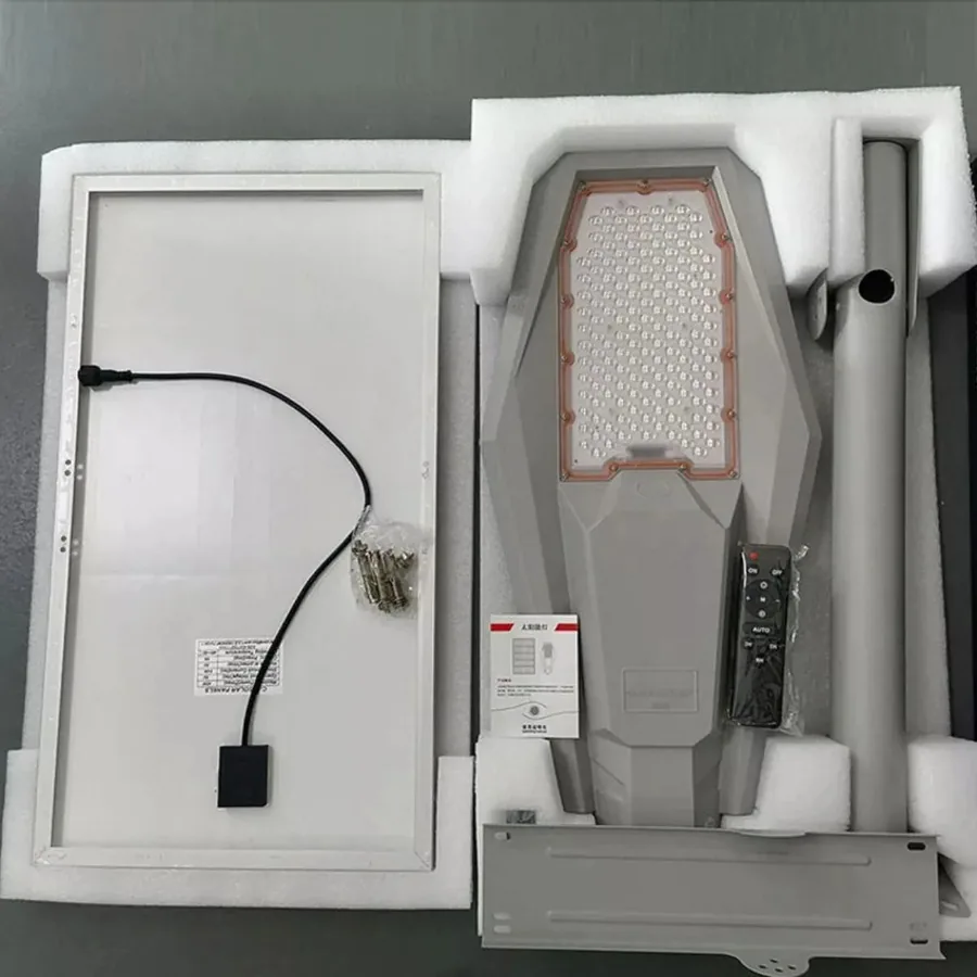 SolarMax Pro LED — Luminária Pública Solar de Alta Potência 400w 4